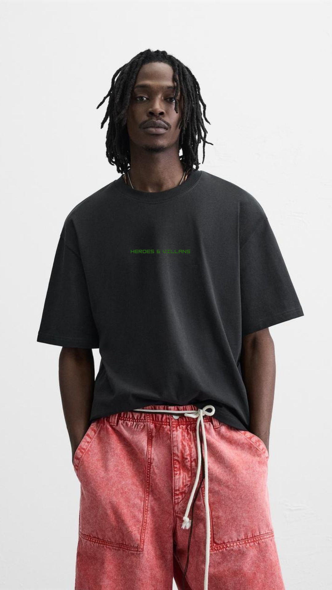 Heroes And Villains (Oversized-fit)