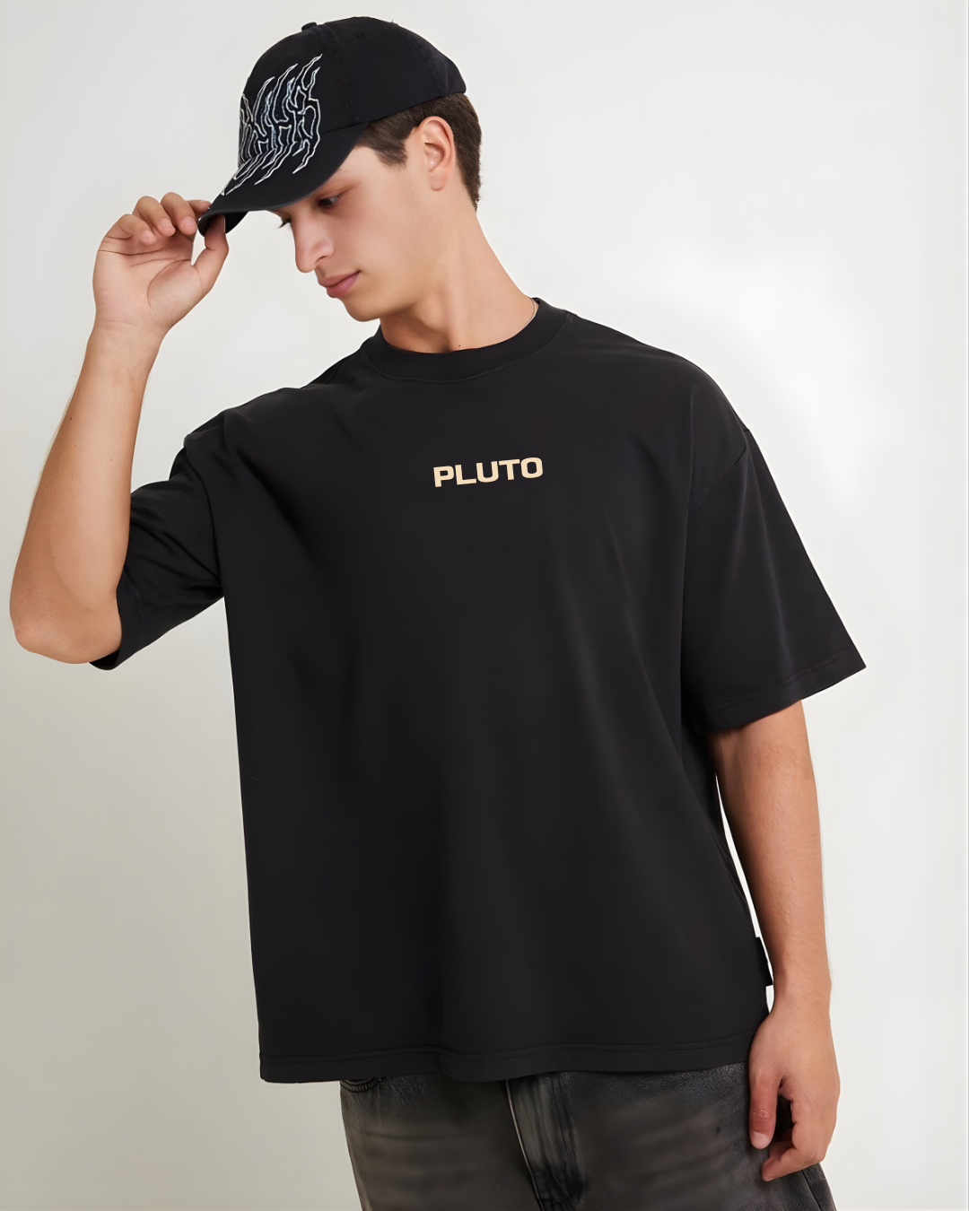 PLUTO OVERSIZED TEE